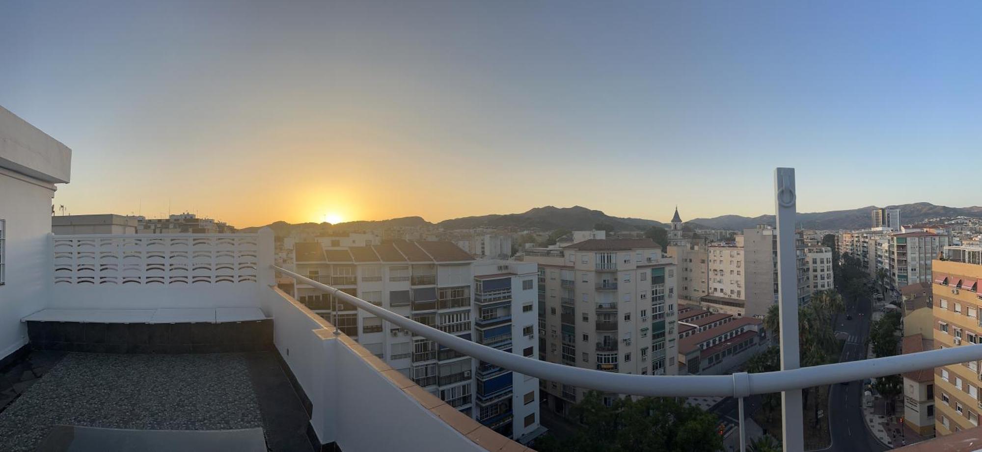 Ferienwohnung Atico Plaza Bailen Malaga Centro Exterior foto